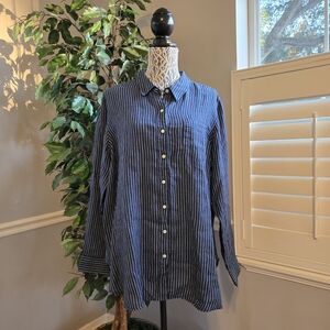 L.L. Bean Women's 2X Linen Navy Striped Casual Button Down Shirt